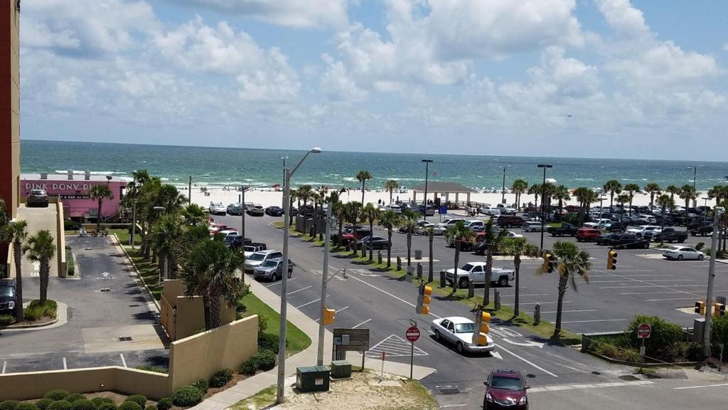 Budget Friendly Condo Within Walking Distance To The Beach! Gulf Shores Exterior photo