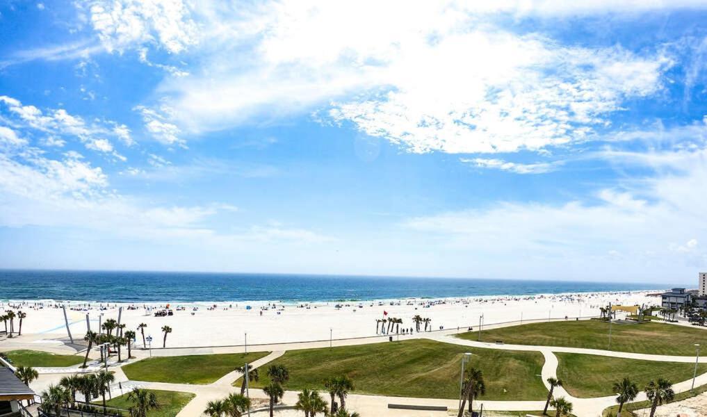 Budget Friendly Condo Within Walking Distance To The Beach! Gulf Shores Exterior photo