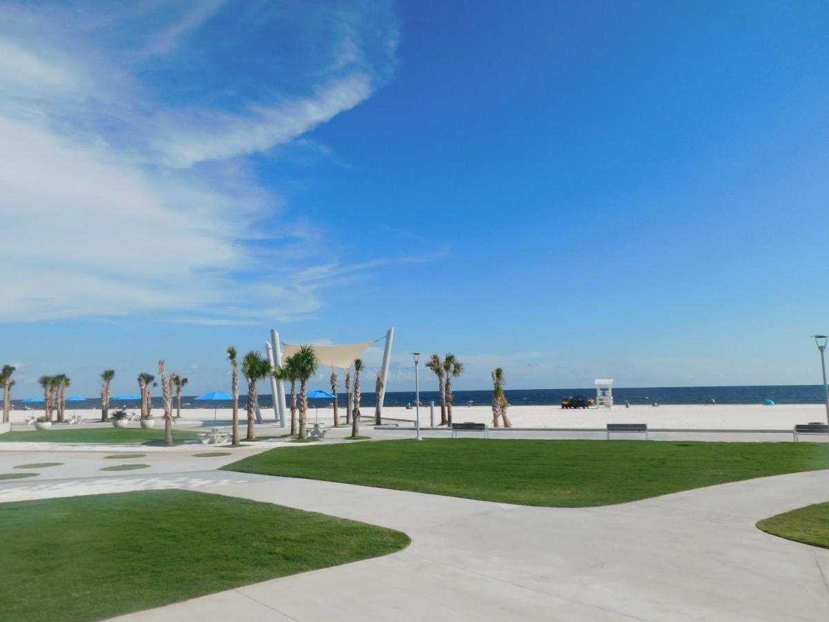 Budget Friendly Condo Within Walking Distance To The Beach! Gulf Shores Exterior photo
